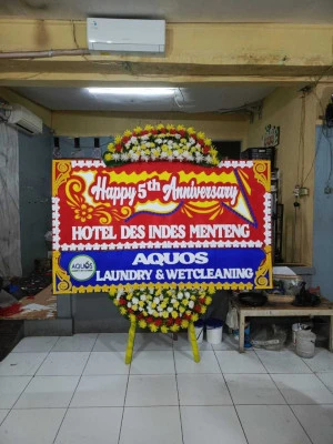 Papan Bunga di Curug Bitung