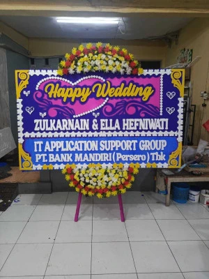 Papan Bunga di Curug Bitung